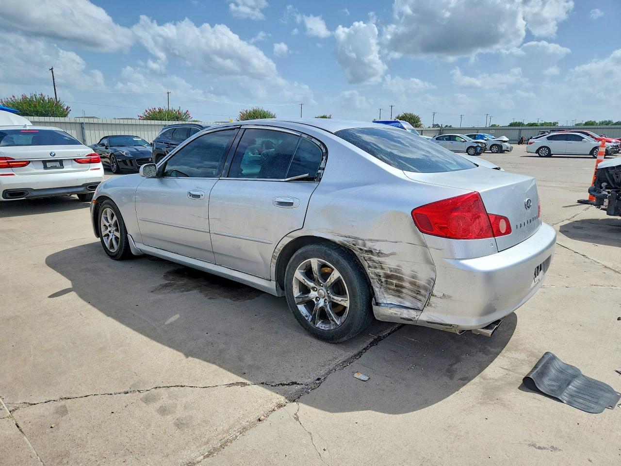 2005 Infiniti G35 - Image 2