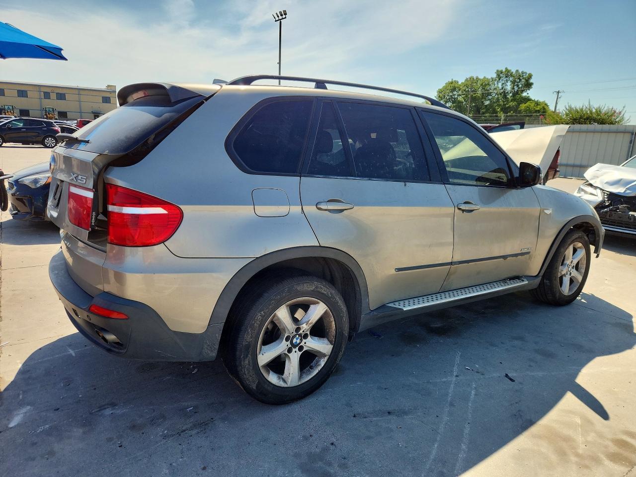 2009 BMW X5 xDrive30I - Фото 3