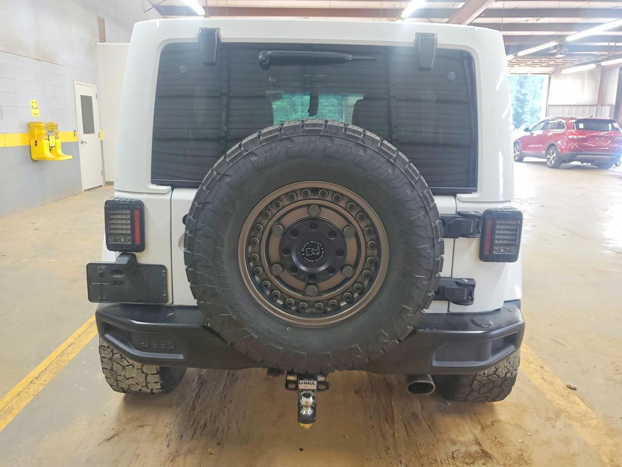 2015 Jeep Wrangler Unlimited Rubicon - Фото 6