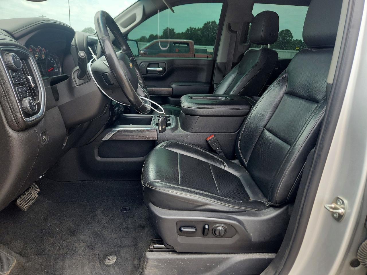 2020 Chevrolet Silverado K1500 Ltz - Фото 7