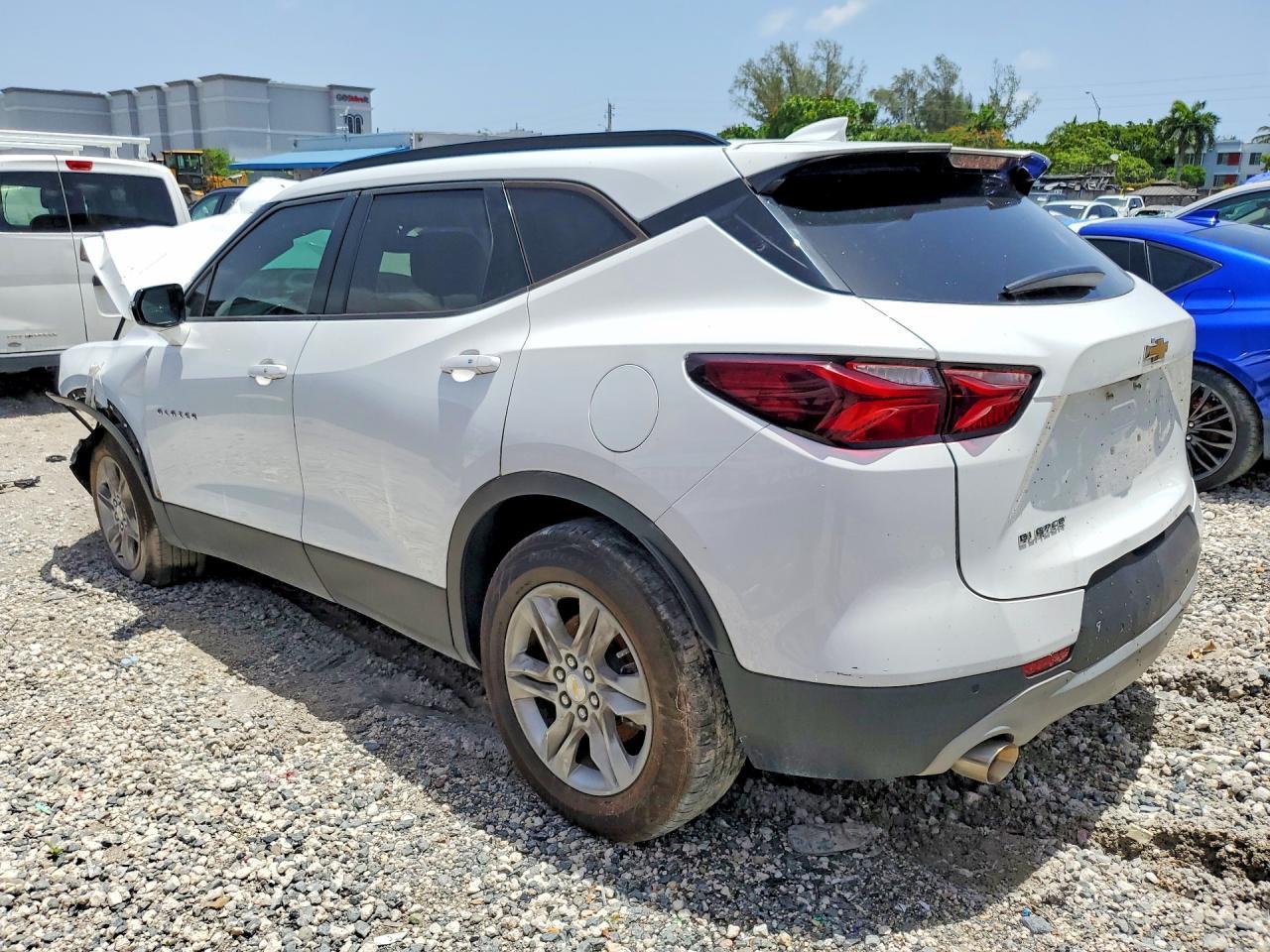 2021 Chevrolet Blazer 3Lt - Image 2