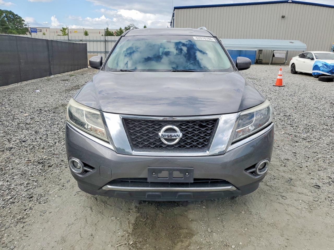 2016 Nissan Pathfinder Sv - Image 5