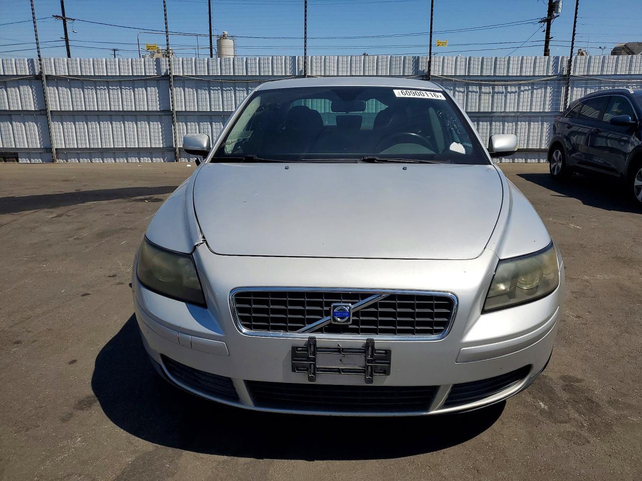 2006 Volvo S40 2.4I - Фото 5