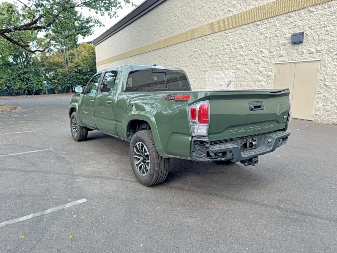 2022 Toyota Tacoma Trd Sport - Image 3