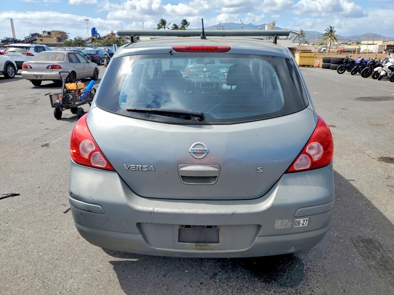 2007 Nissan Versa 1.8 S - Image 6