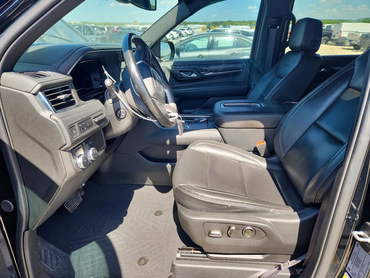 2024 GMC Yukon Xl Denali - Image 7