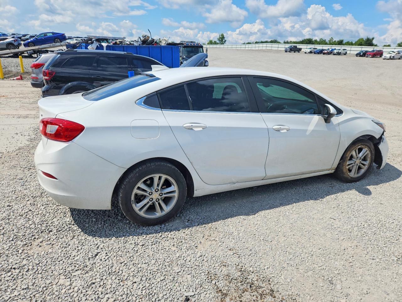 2016 Chevrolet Cruze Lt - Фото 3