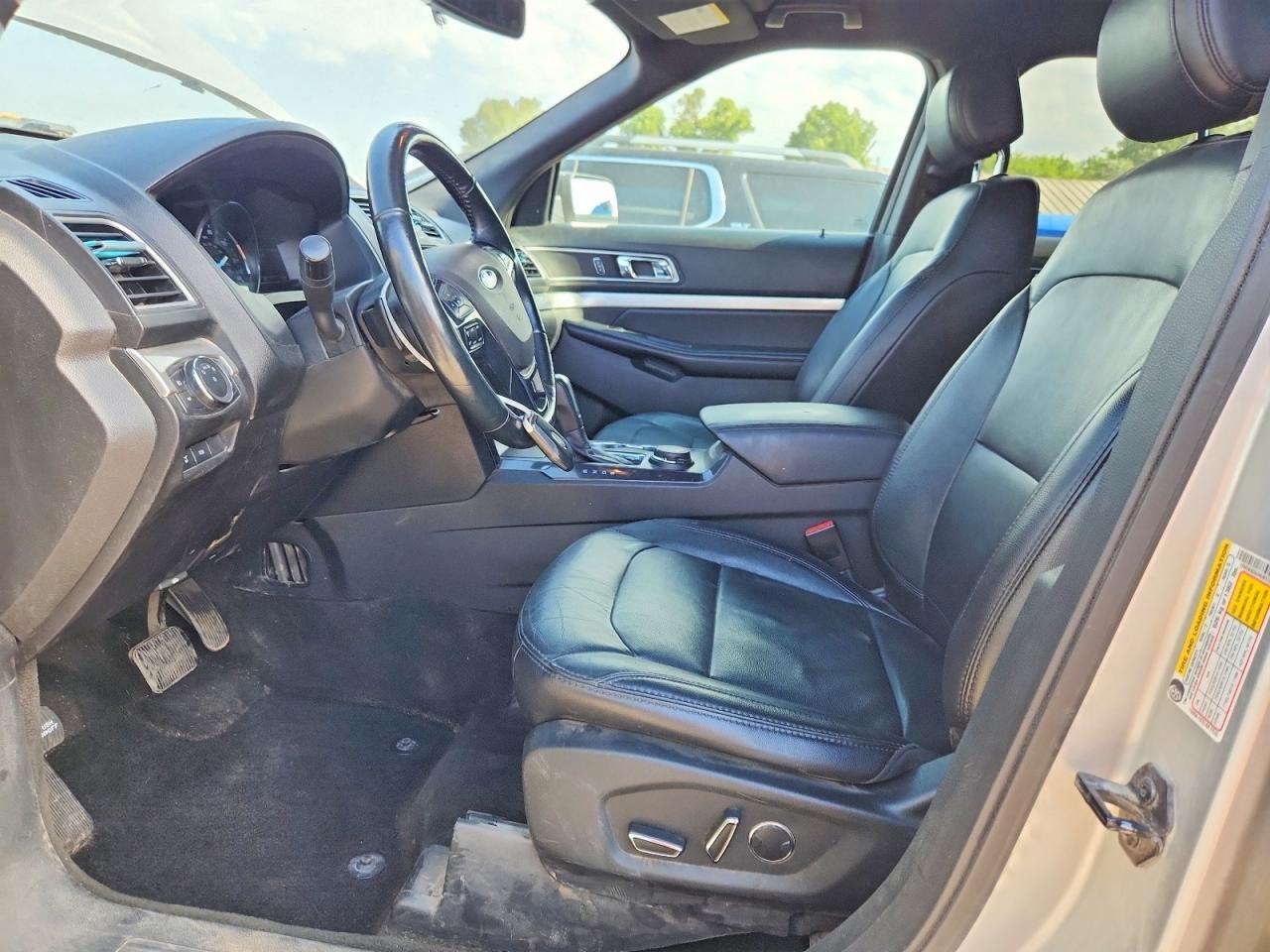 2017 Ford Explorer Xlt - Image 7