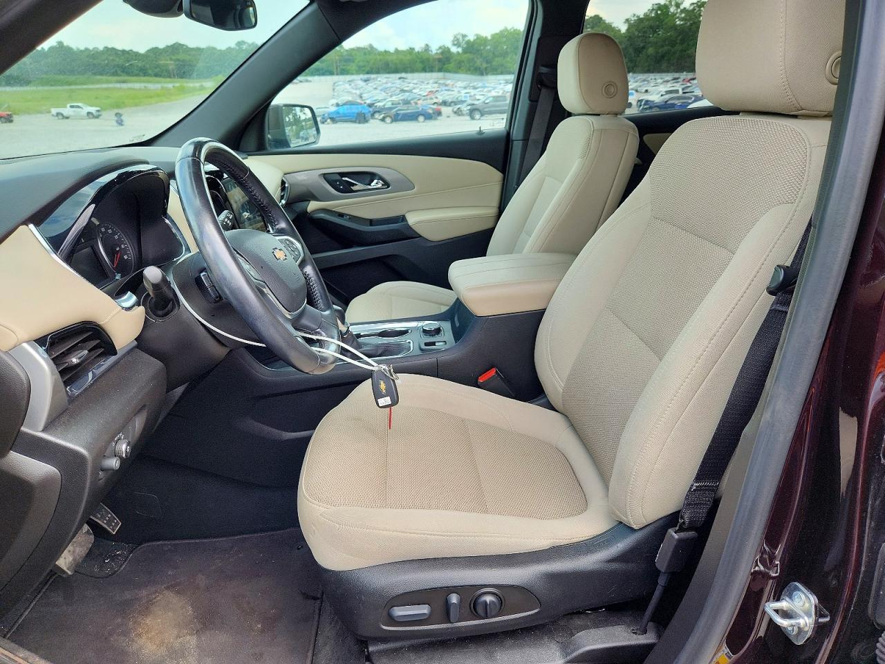 2022 Chevrolet Traverse Lt - Фото 7