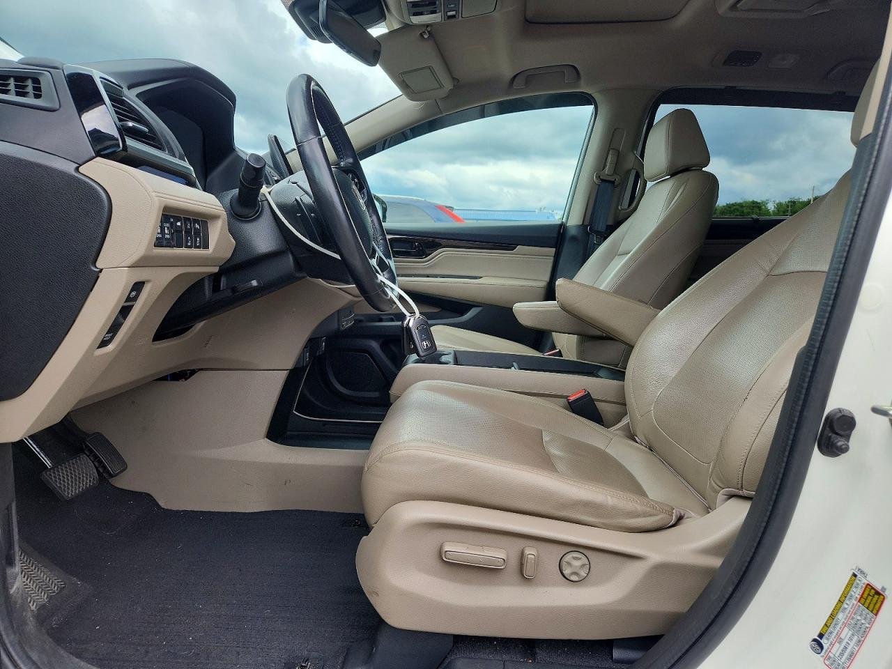 2018 Honda Odyssey Elite - Фото 7