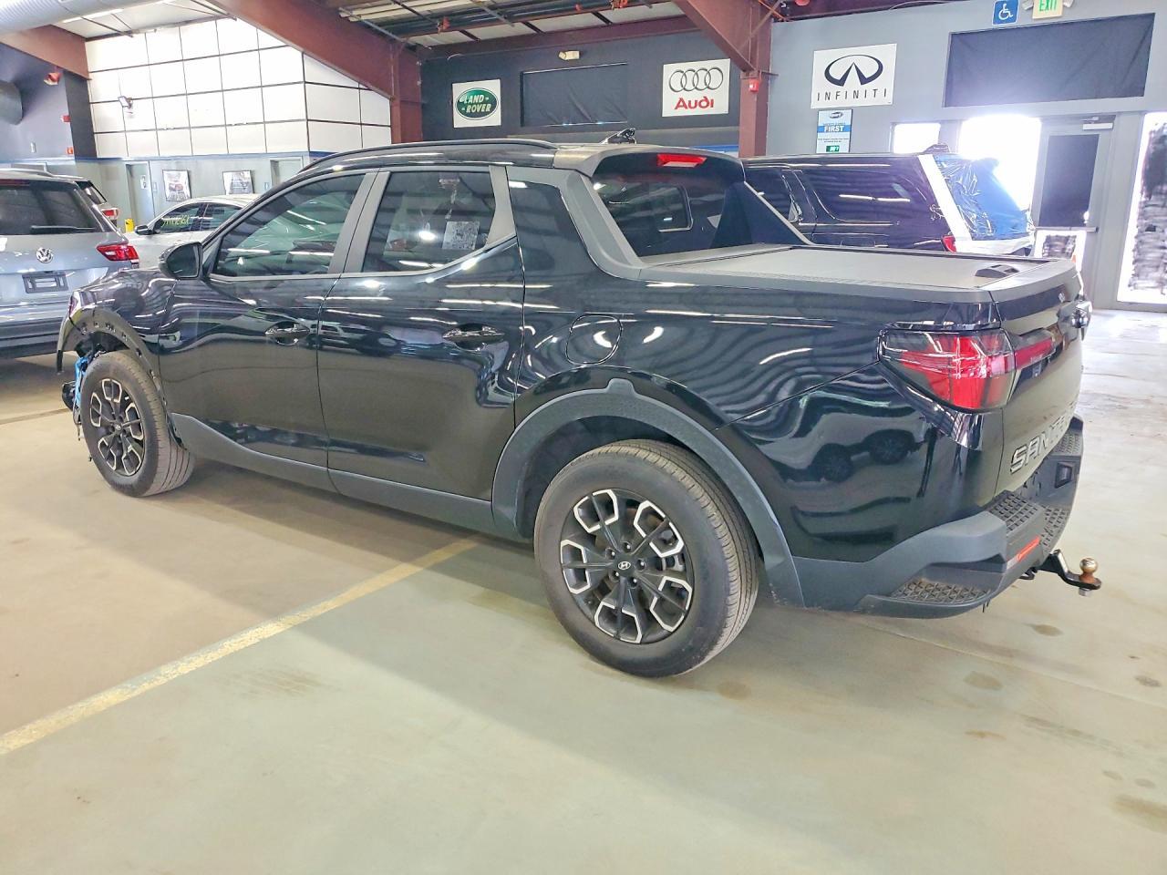 2022 Hyundai Santa Cruz Sel Premium - Image 2