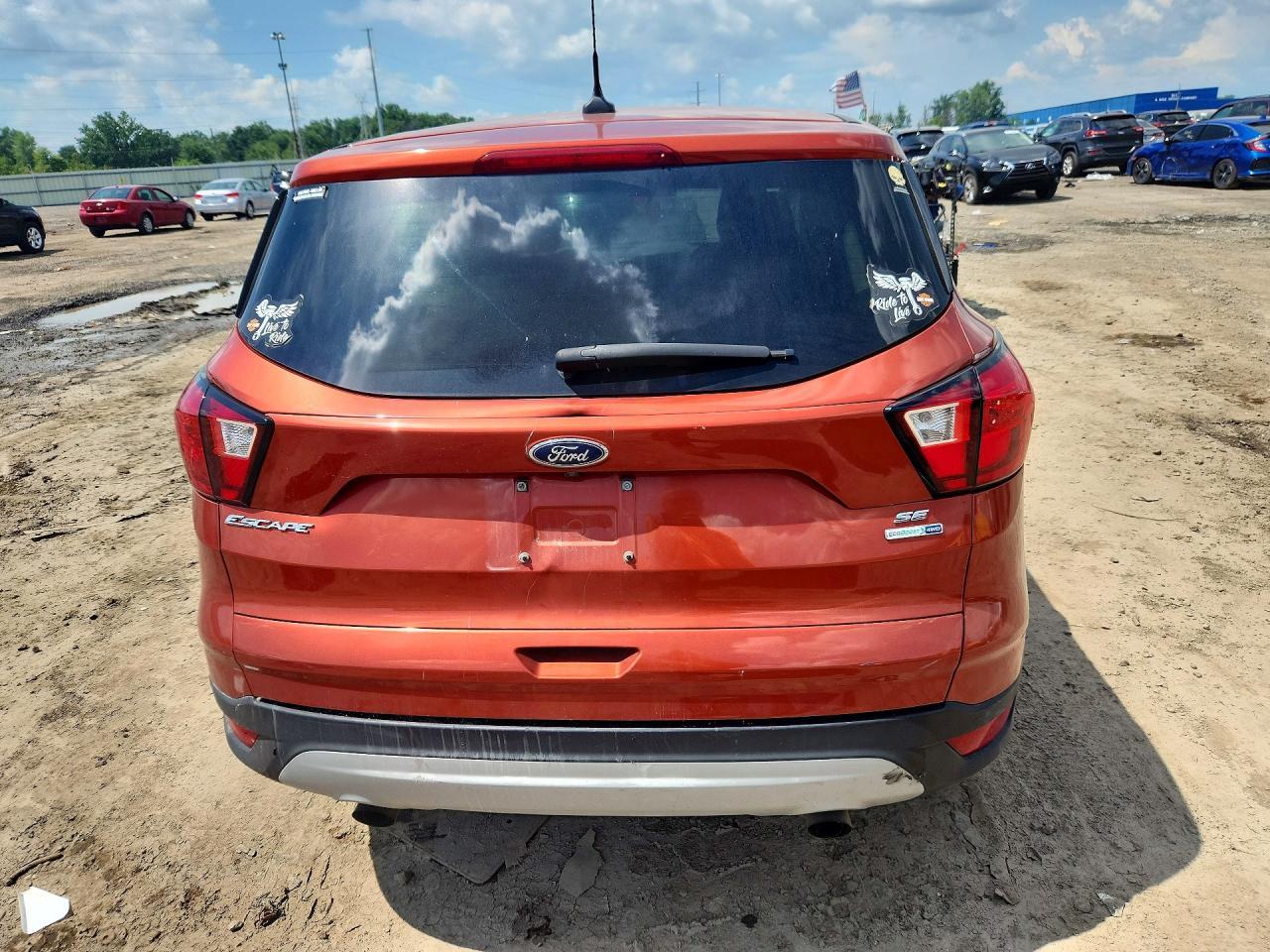 2019 Ford Escape Se - Фото 6