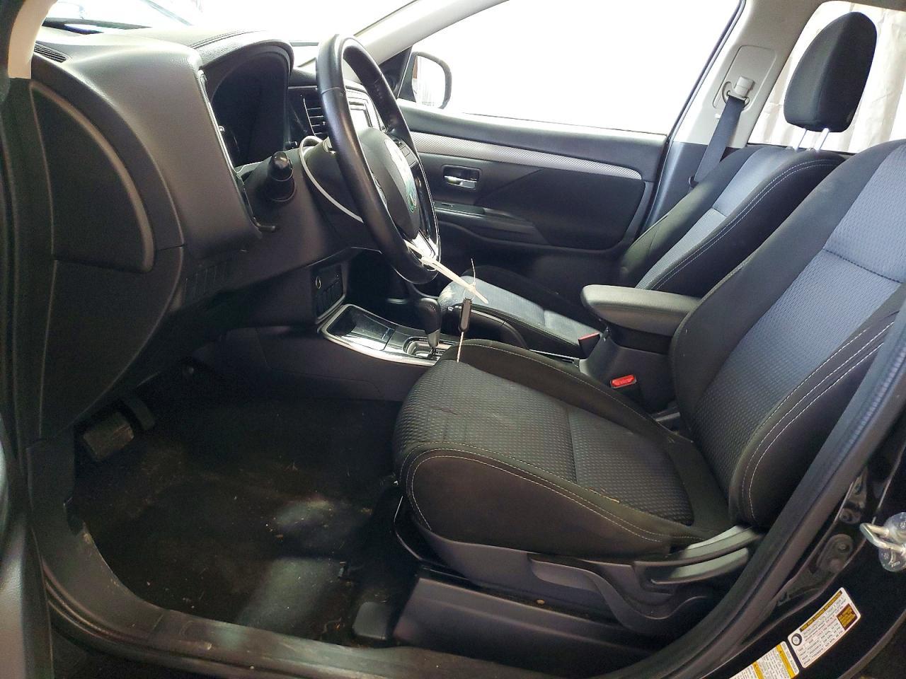 2017 Mitsubishi Outlander Es - Image 7