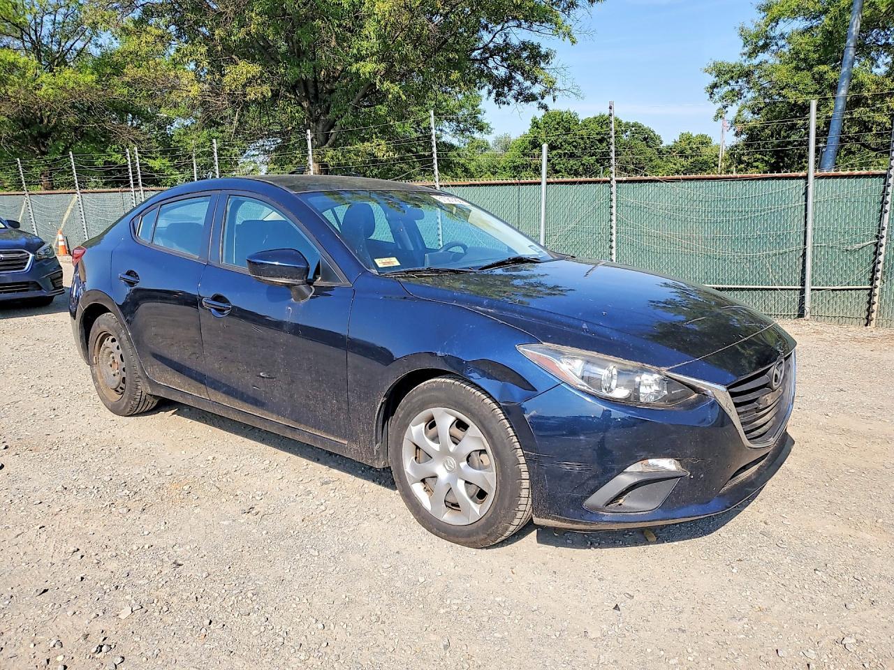 2016 Mazda 3 Sport - Image 4