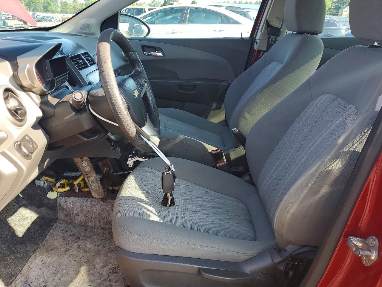 2012 Chevrolet Sonic Lt - Image 7