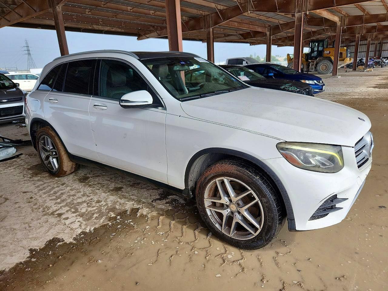 2017 Mercedes-Benz Glc 300 - Фото 4