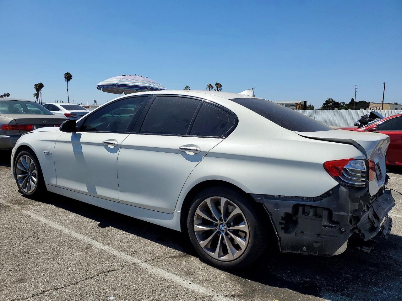 2015 BMW 528 I - Image 2