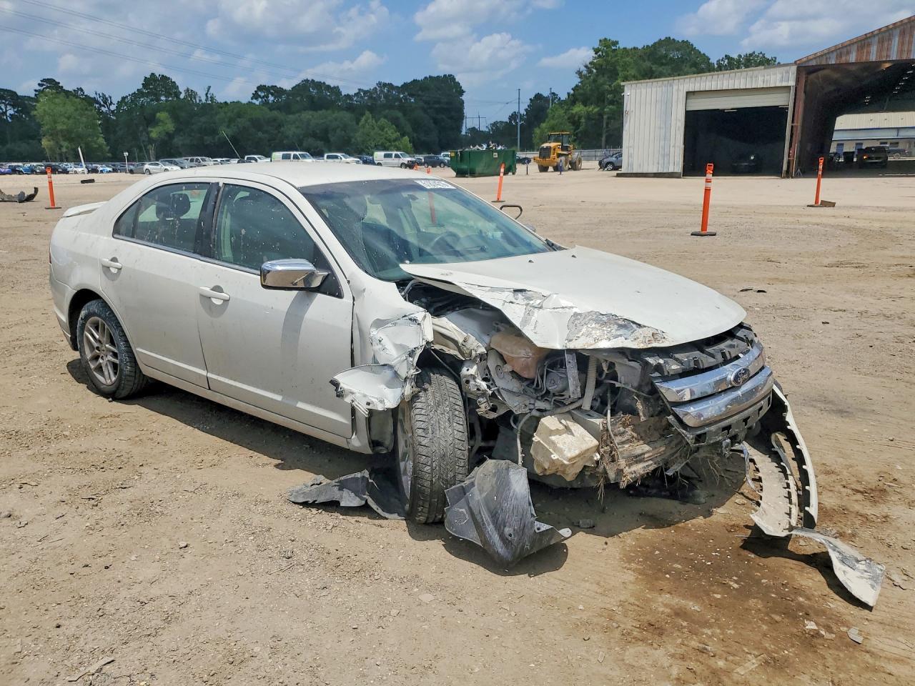 2012 Ford Fusion S - Фото 4