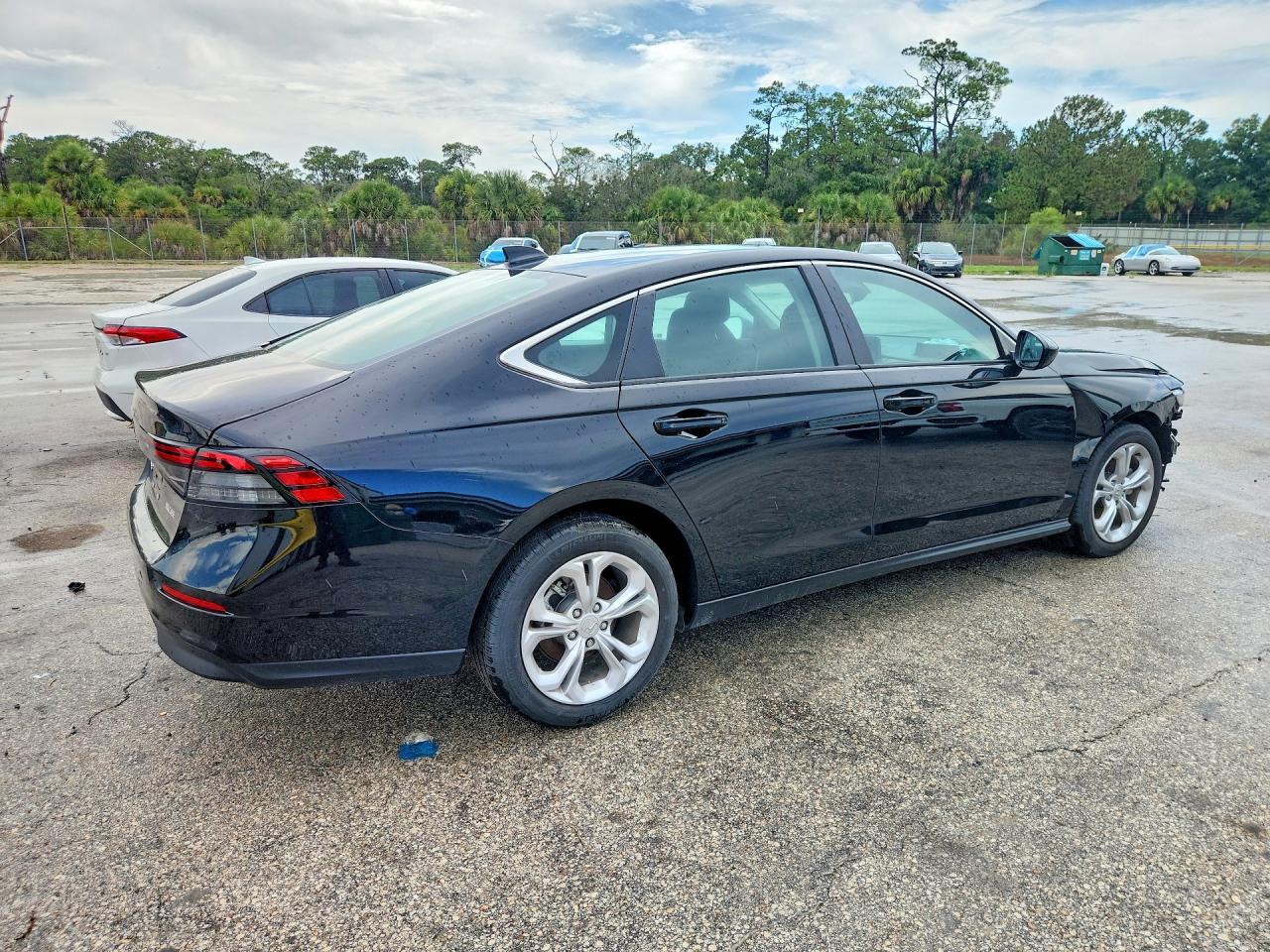 2025 Honda Accord Lx - Фото 3