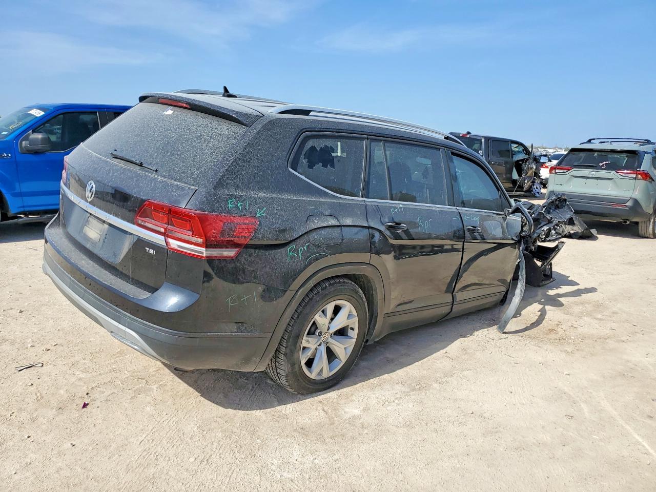 2018 Volkswagen Atlas Se - Image 3