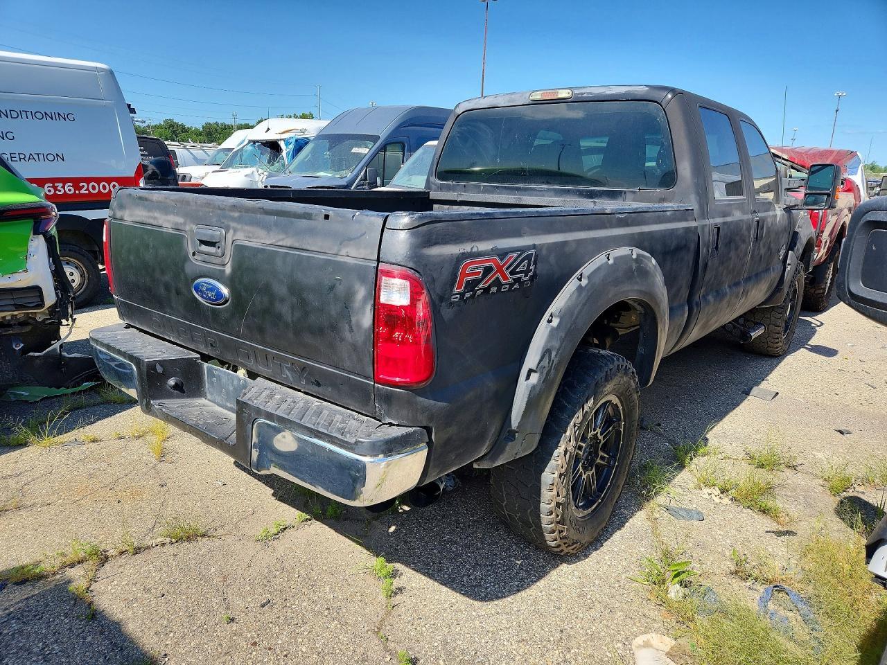 2016 Ford F250 Super Duty - Image 3