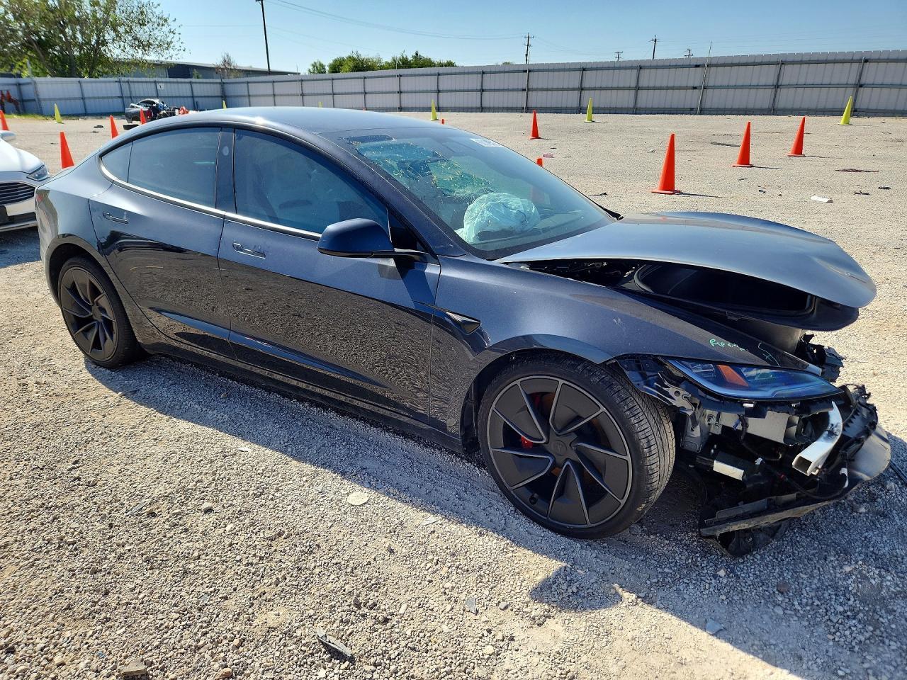 2025 Tesla Model 3 - Image 4