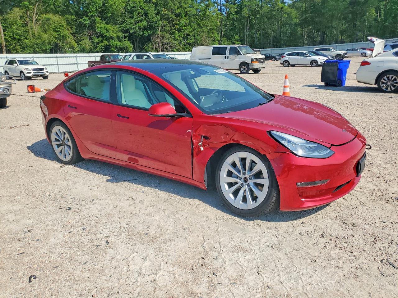 2021 Tesla Model 3 - Фото 4