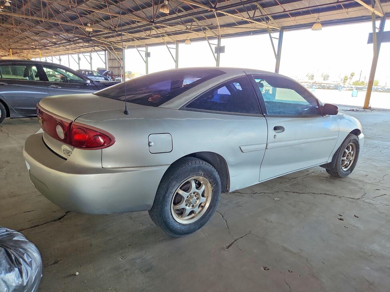 2004 Chevrolet Cavalier - Image 3