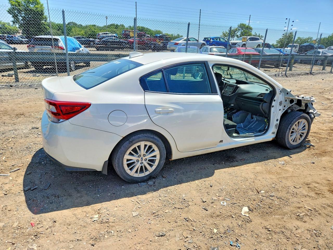 2017 Subaru Impreza Premium - Image 3