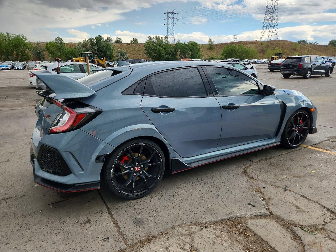 2019 Honda Civic Type-R Touring - Image 3