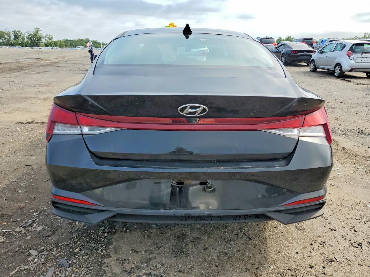2023 Hyundai Elantra Sel - Image 6