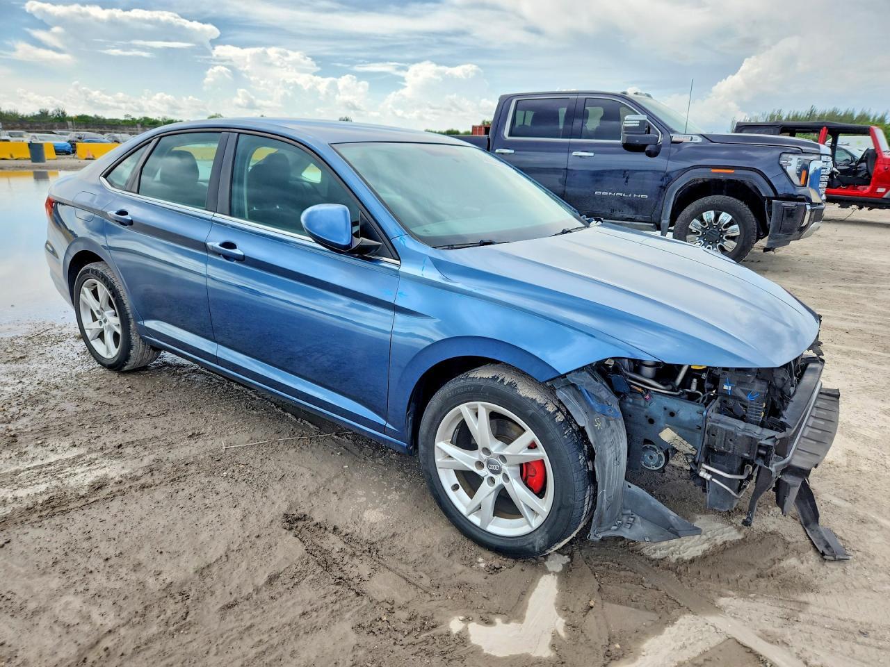 2019 Volkswagen Jetta S - Фото 4