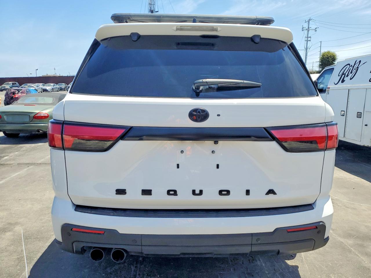 2024 Toyota Sequoia Trd Pro - Фото 6