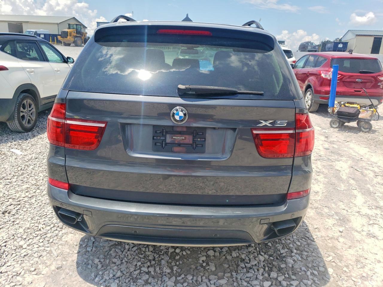 2013 BMW X5 xDrive50I - Image 6