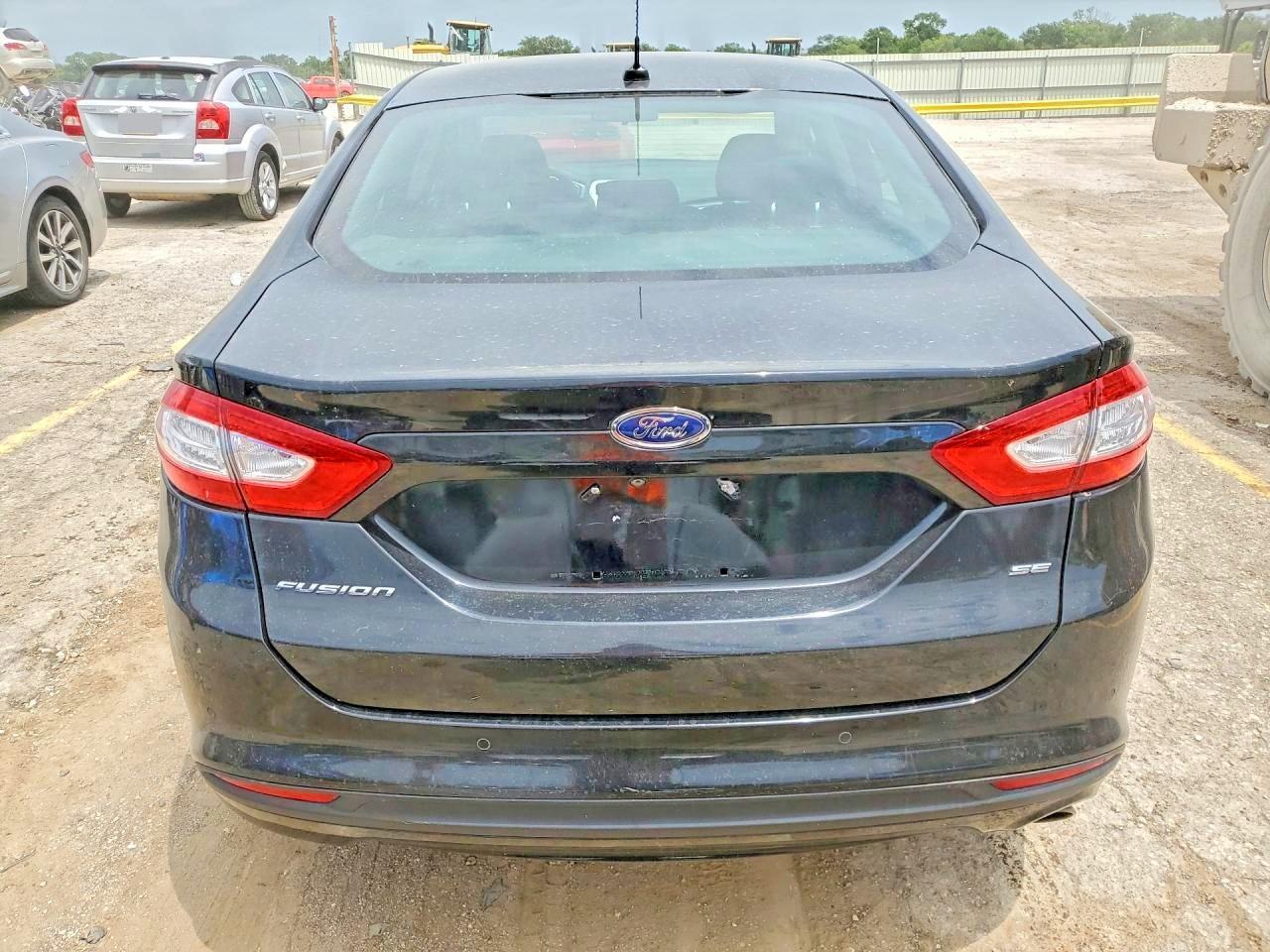 2016 Ford Fusion Se - Image 6