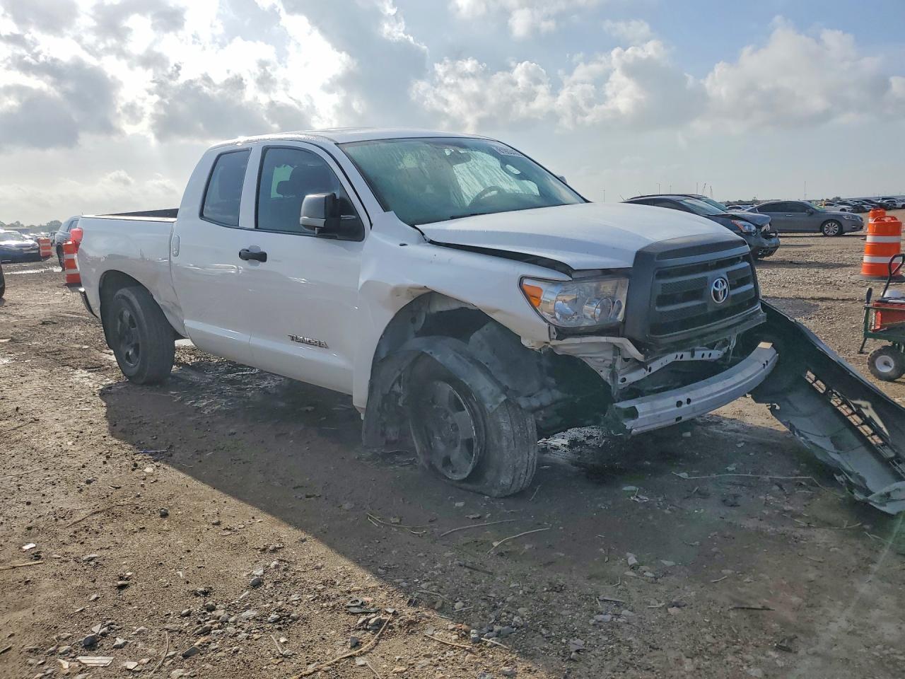 2013 Toyota Tundra Double Cab Sr5 - Фото 4