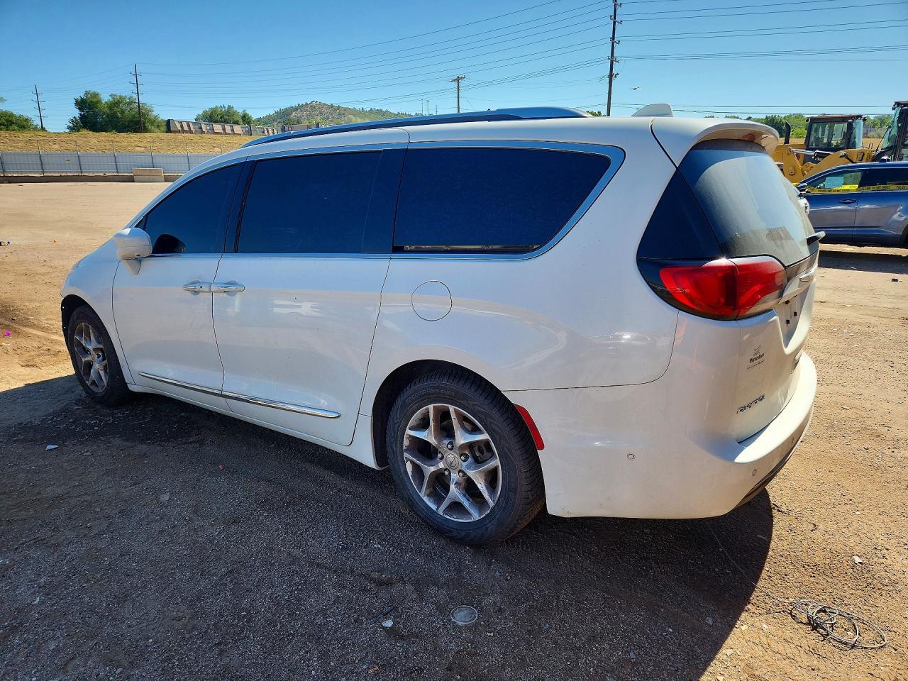 2017 Chrysler Pacifica Touring L Plus - Image 2