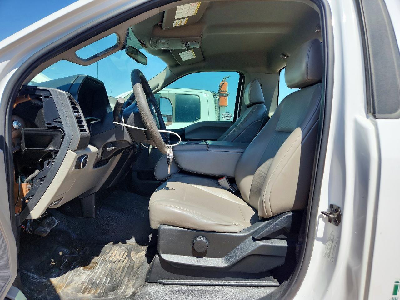 2021 Ford F450 Super Duty - Image 7