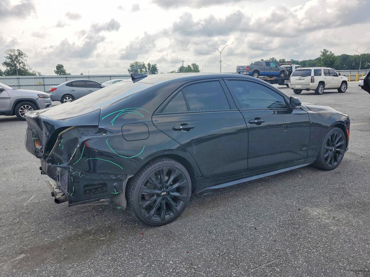 2022 Cadillac Ct4-V - Фото 3