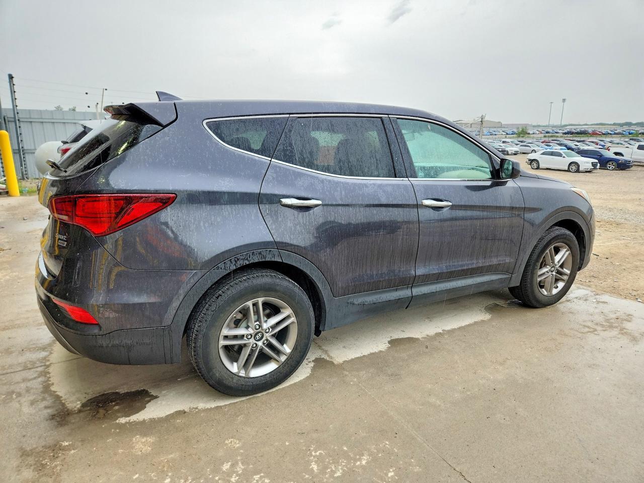 2017 Hyundai Santa Fe Sport Base - Фото 3