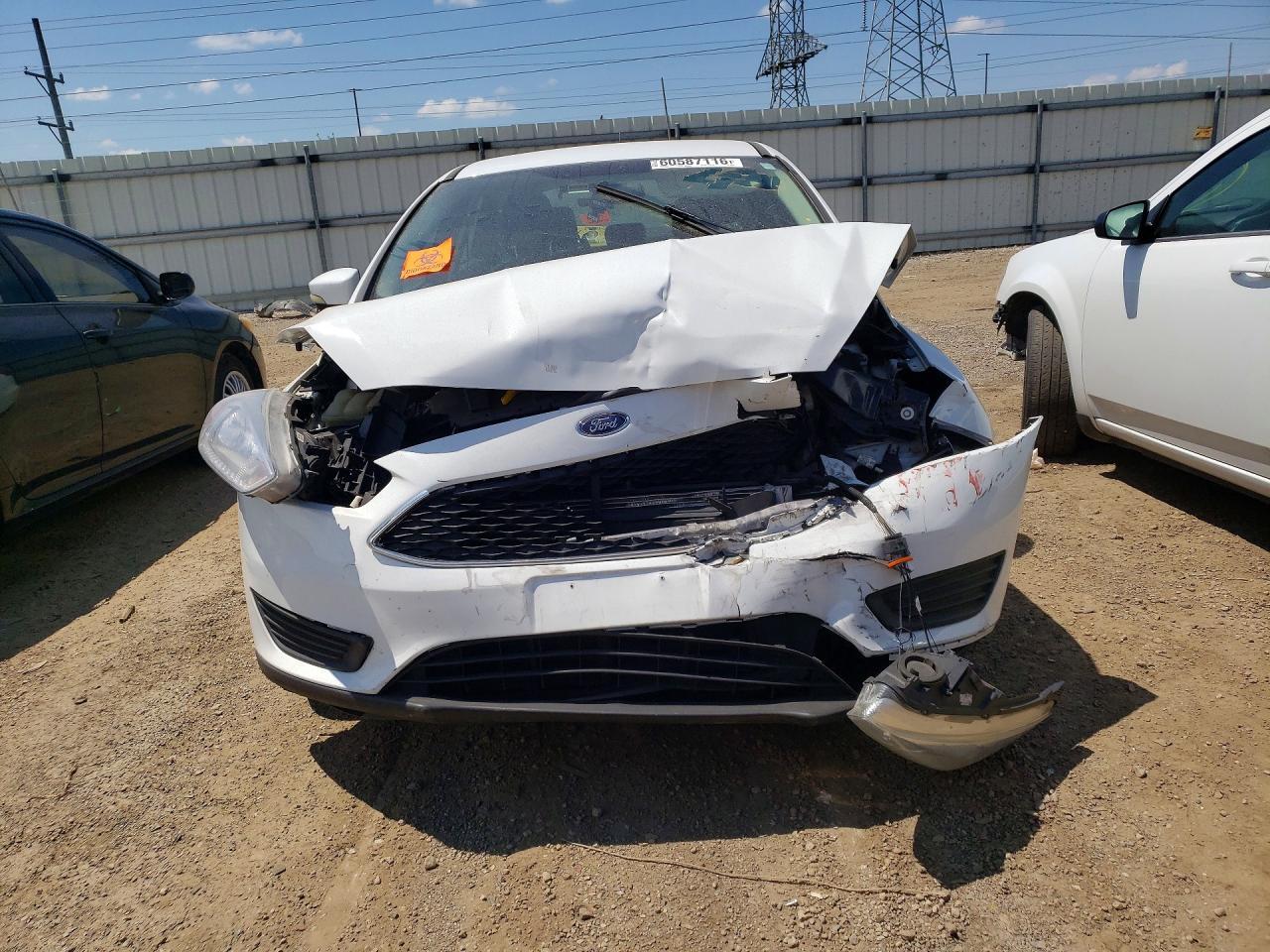 2016 Ford Focus Se - Фото 5