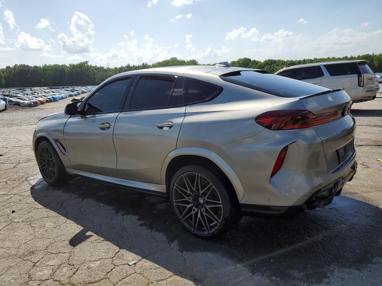 2022 BMW X6 M - Фото 2