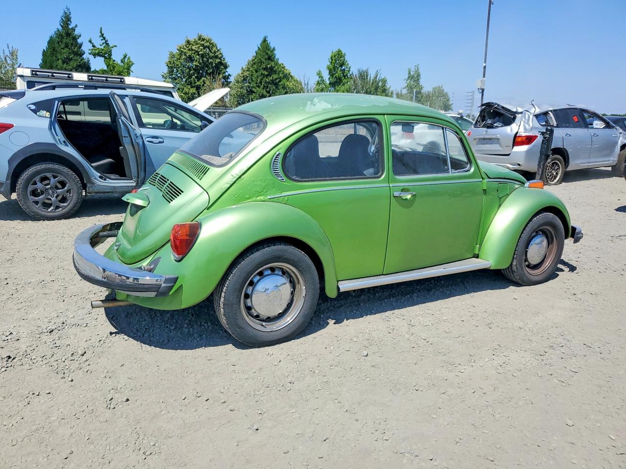 1976 Volkswagen Beetle - Image 3