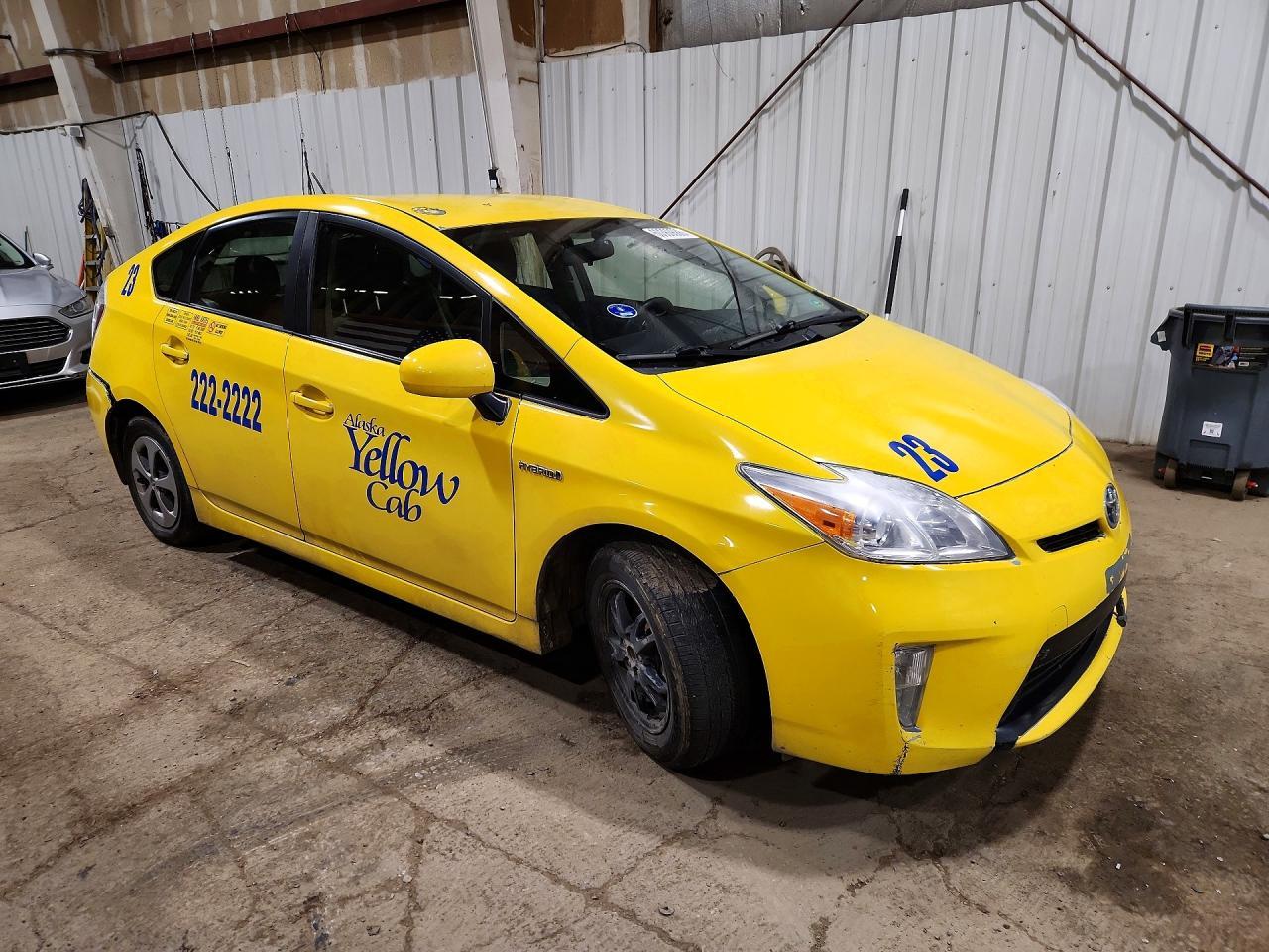2012 Toyota Prius Two - Фото 4
