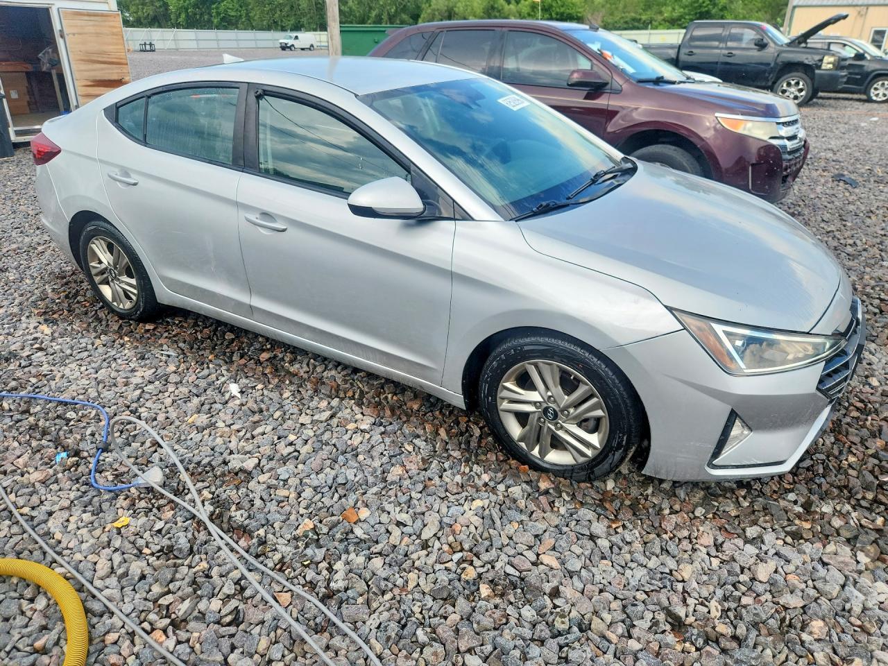 2020 Hyundai Elantra Sel - Image 3