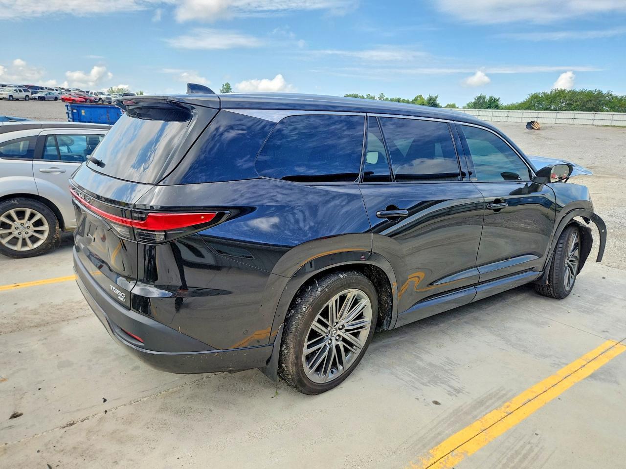 2024 Lexus Tx 350 Luxury - Image 3