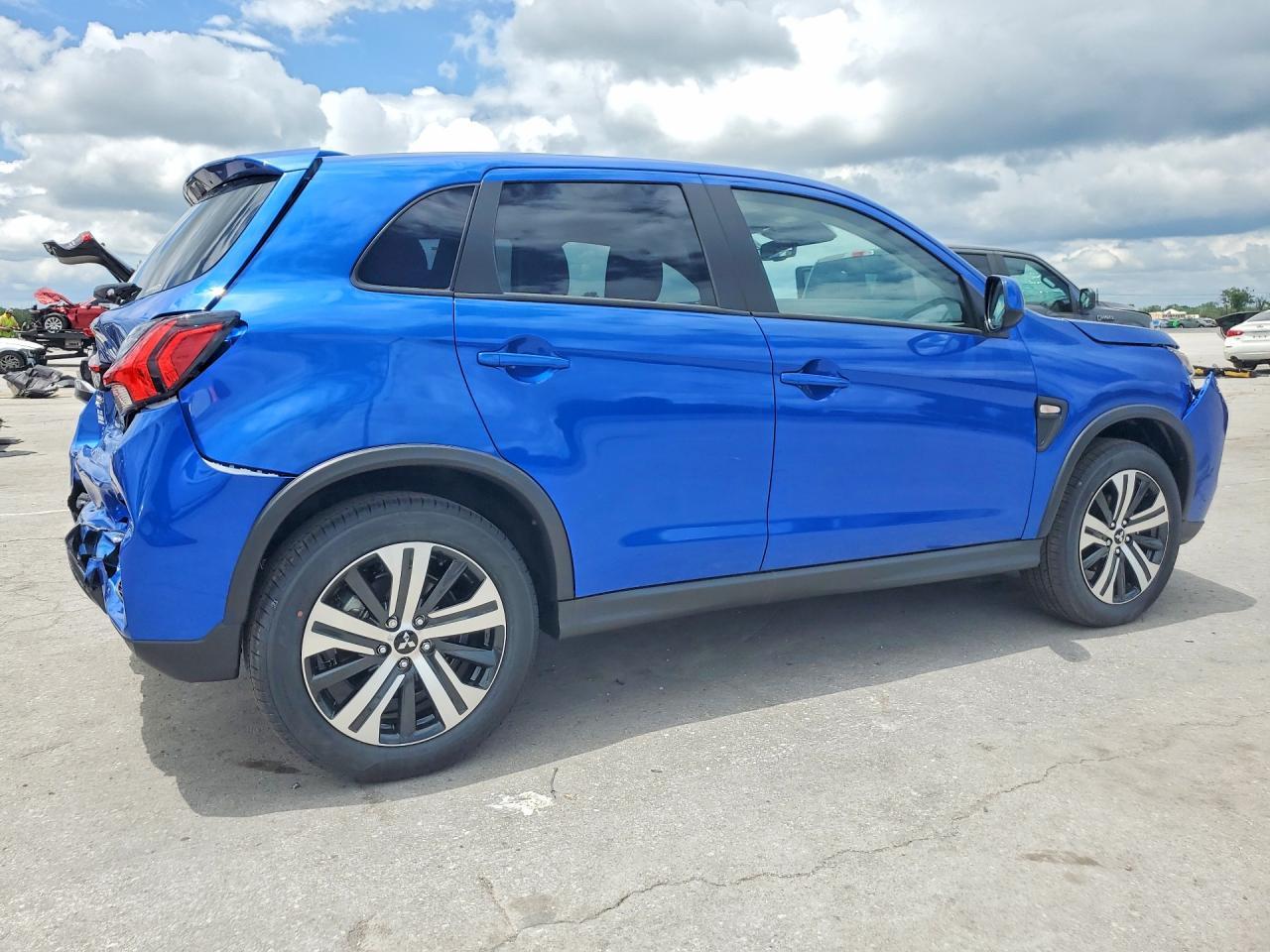 2026 Mitsubishi Outlander Sport S/Se - Фото 3