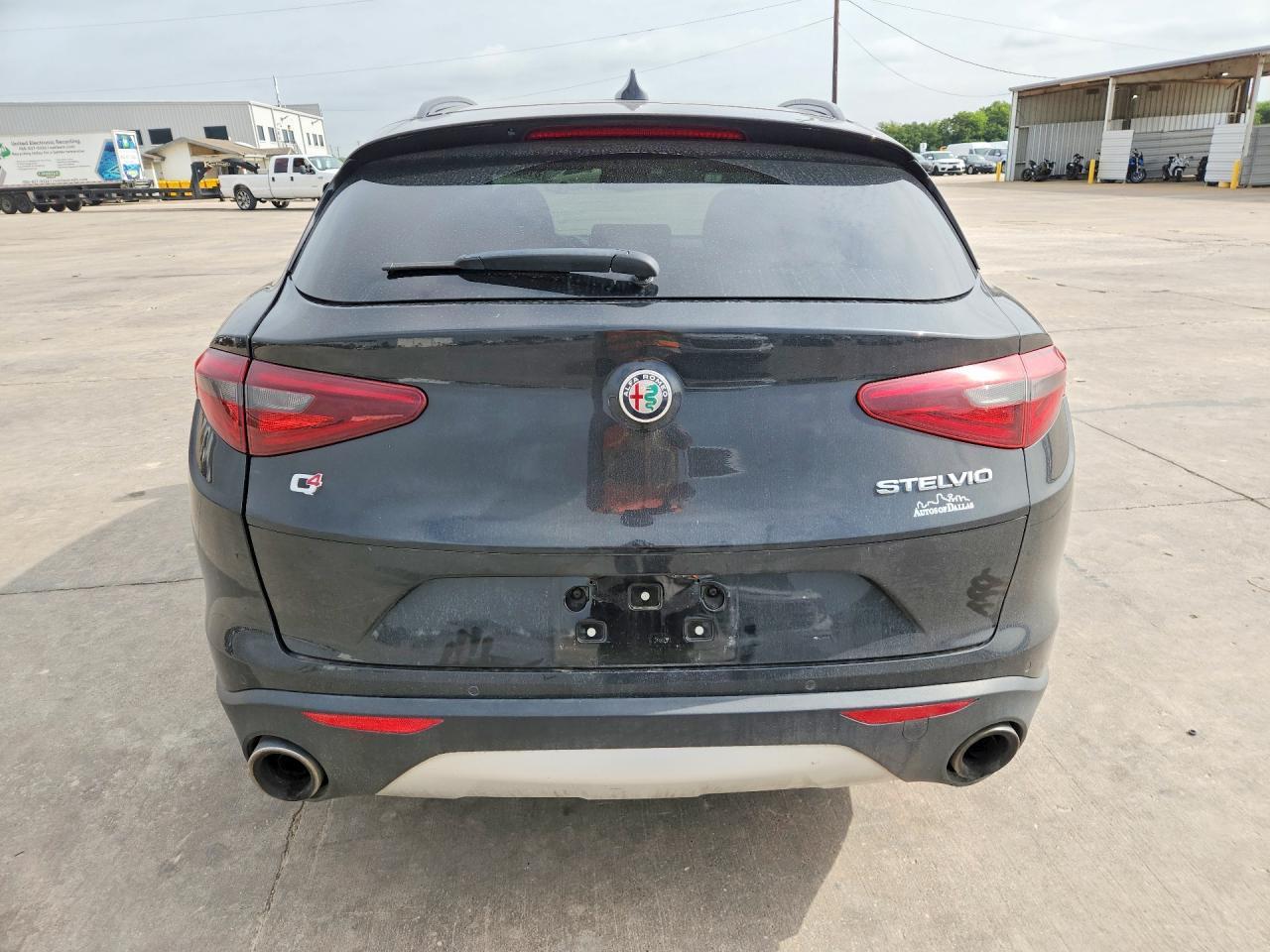2019 Alfa Romeo Stelvio - Фото 6
