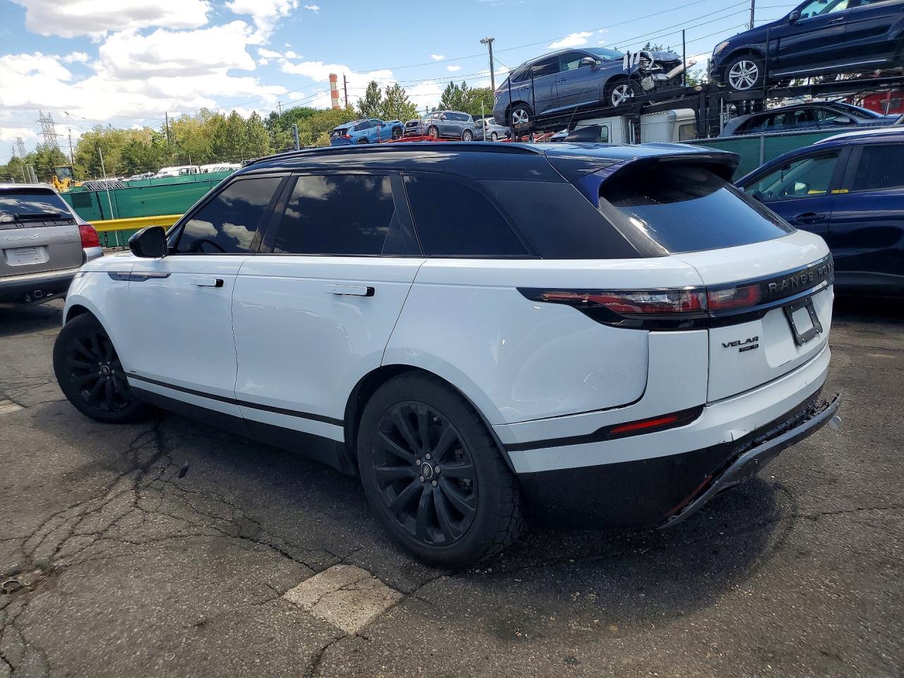 2019 Land Rover Range Rover Velar R-Dynamic Se - Image 2