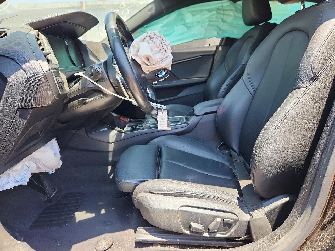 2020 BMW 228Xi - Фото 7